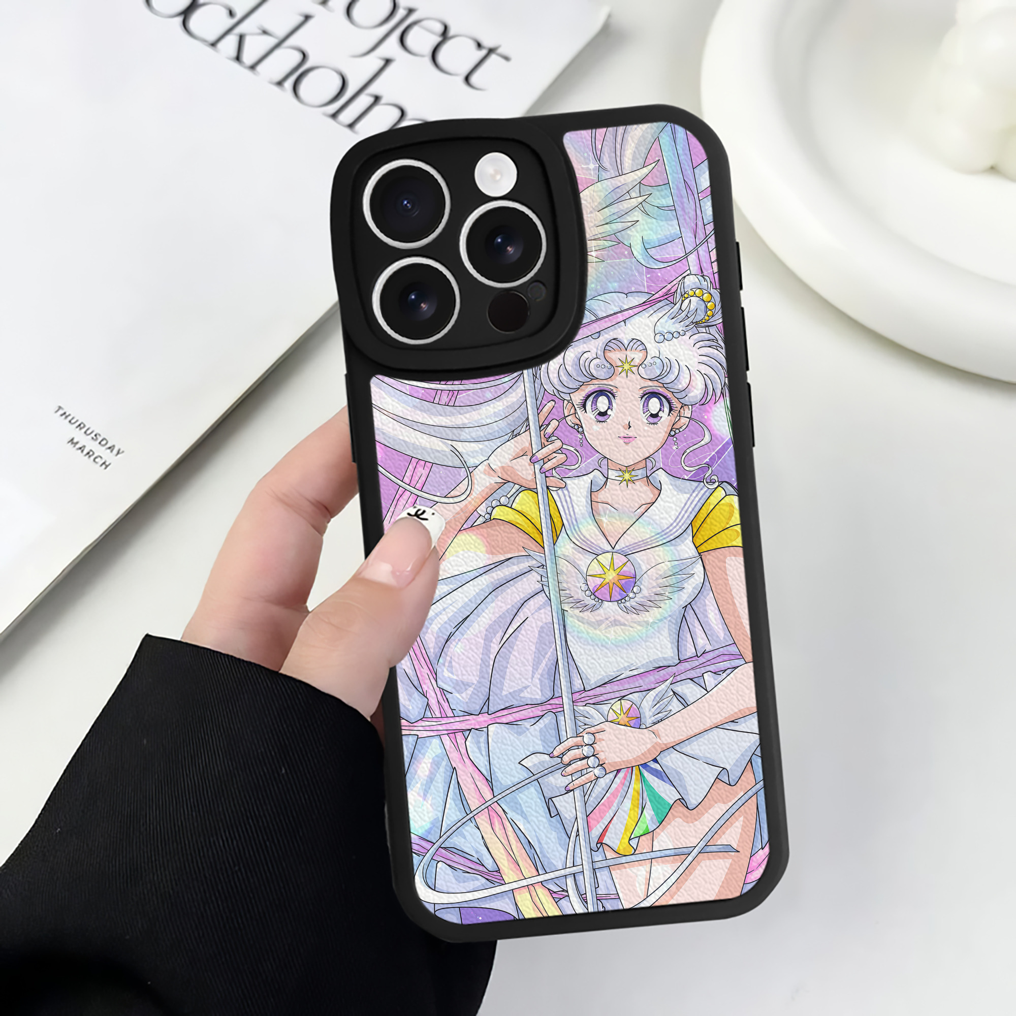 （画像用） 美少女戦士セーラームーン Sailor Moon 【iPhone 16シリーズ対応】シリコンスマホケース（レザー調） 材質：シリコン